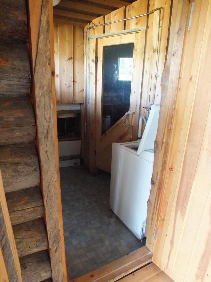Cabin At Huskies Farm Inari Exterior photo